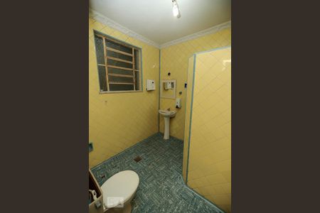 Banheiro de casa à venda com 5 quartos, 484m² em Abolição, Rio de Janeiro