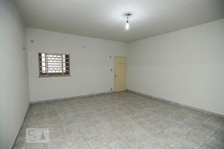 Casa para alugar com 484m², 5 quartos e 4 vagasQuarto 1