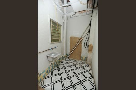 Casa para alugar com 484m², 5 quartos e 4 vagasÁrea de Serviço