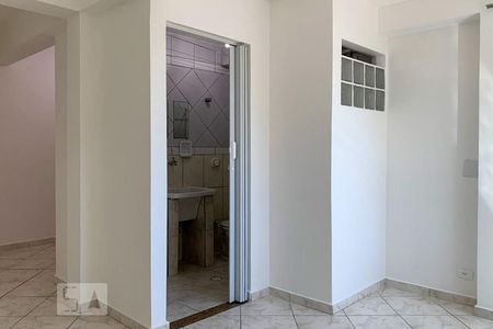 Quarto de kitnet/studio para alugar com 1 quarto, 30m² em Saúde, São Paulo