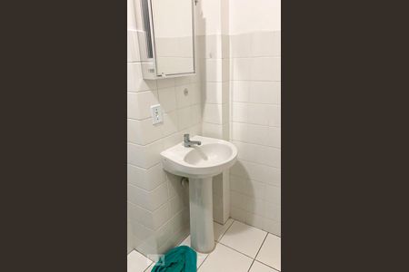 Banheiro de apartamento à venda com 1 quarto, 56m² em República, São Paulo