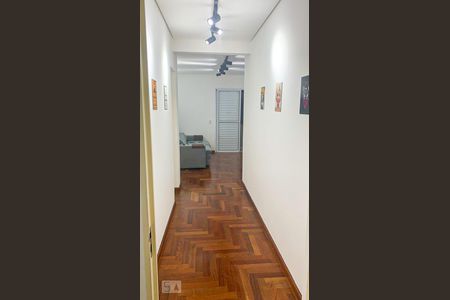 Corredor de apartamento à venda com 1 quarto, 56m² em República, São Paulo