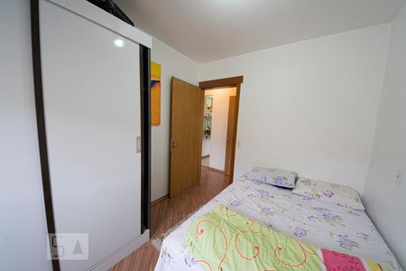 Dormitório 2 de apartamento à venda com 2 quartos, 45m² em Rondônia, Novo Hamburgo