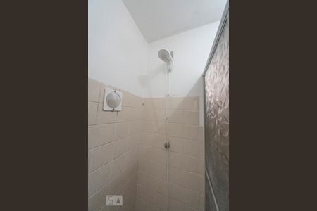 Banheiro de apartamento à venda com 2 quartos, 45m² em Rondônia, Novo Hamburgo