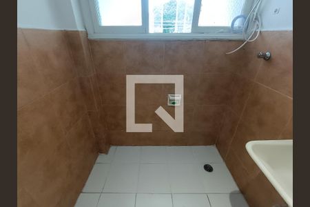 Studio para alugar com 55m², 1 quarto e sem vaga Studio para alugar com 55m², 1 quarto e sem vagaBanheiro