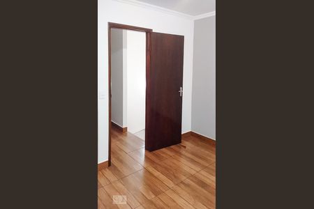Quarto 1 de casa para alugar com 2 quartos, 113m² em Interlagos, São Paulo