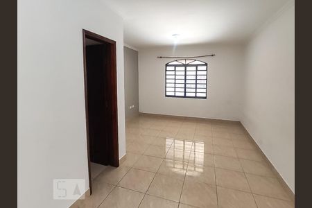 Sala de casa para alugar com 2 quartos, 113m² em Interlagos, São Paulo