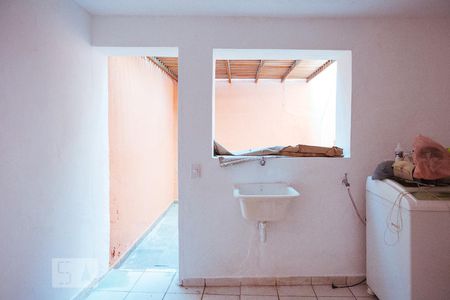 Casa à venda com 100m², 2 quartos e sem vaga Casa à venda com 100m², 2 quartos e sem vagaÁrea de Serviço