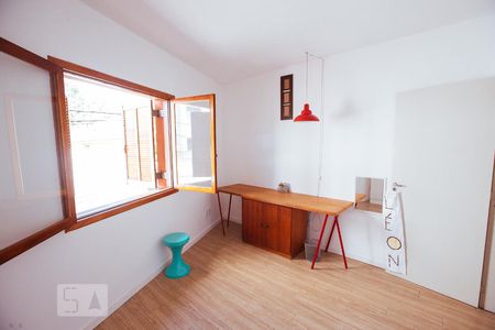Quarto 02 de casa à venda com 2 quartos, 100m² em Vila Madalena, São Paulo