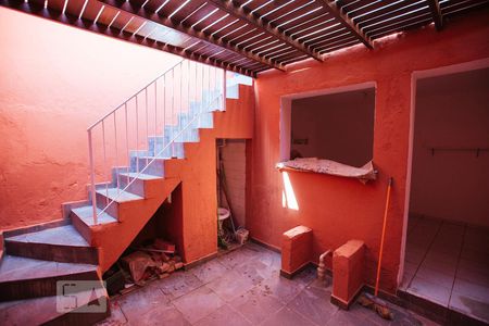 Casa à venda com 100m², 2 quartos e sem vaga