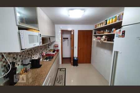 Apartamento à venda com 88m², 2 quartos e sem vaga Apartamento à venda com 88m², 2 quartos e sem vagaCozinha
