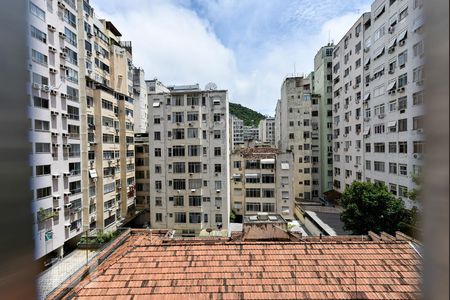 Apartamento à venda com 70m², 2 quartos e sem vagaVista