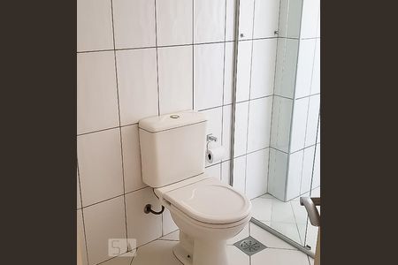 Banheiro de kitnet/studio à venda com 1 quarto, 40m² em Centro, Campinas