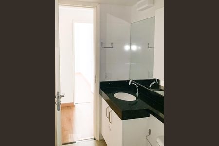 Banheiro de apartamento à venda com 2 quartos, 61m² em Jardim Planalto, Campinas