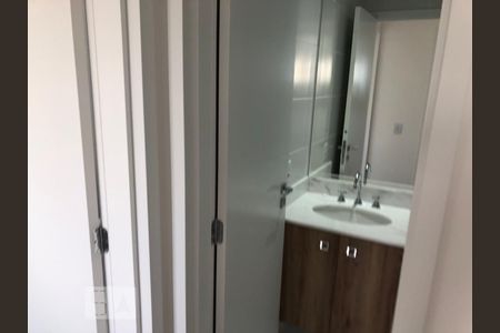 Apartamento para alugar com 56m², 2 quartos e 1 vagaDetalhe do Banheiro da Suite