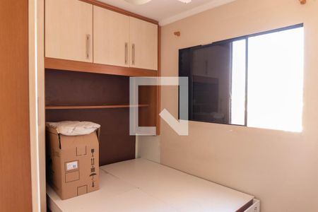 Quarto 1 de apartamento para alugar com 3 quartos, 59m² em Vila Moraes, São Paulo