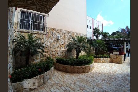 Apartamento à venda com 64m², 2 quartos e 1 vagaHall