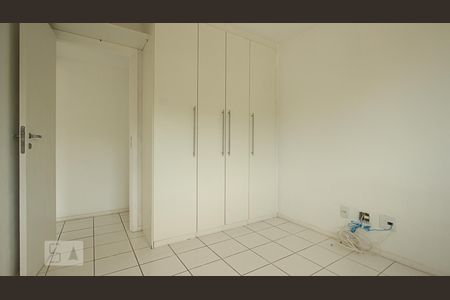 Quarto de apartamento para alugar com 2 quartos, 65m² em Camorim, Rio de Janeiro