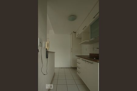 Apartamento para alugar com 65m², 2 quartos e 1 vagaCozinha