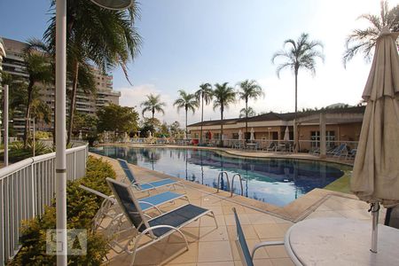 Apartamento para alugar com 65m², 2 quartos e 1 vagaÁrea comum - Piscina