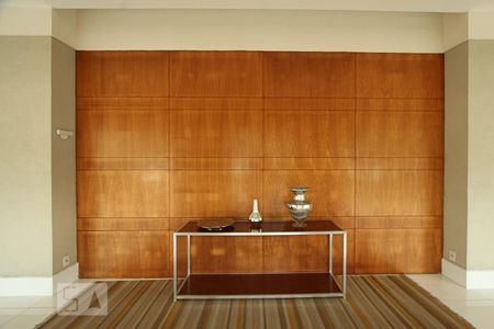 Apartamento para alugar com 65m², 2 quartos e 1 vagaHall de entrada