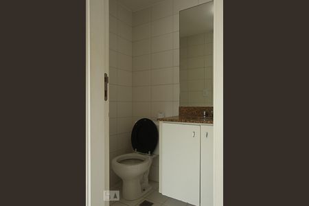 Apartamento para alugar com 65m², 2 quartos e 1 vagaBanheiro da Suíte