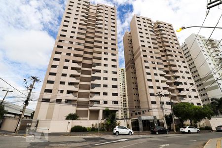 Apartamento para alugar com 85m², 3 quartos e 1 vaga Apartamento para alugar com 85m², 3 quartos e 1 vagaFachada