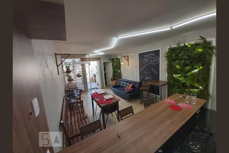 Sala de kitnet/studio para alugar com 1 quarto, 40m² em Conjunto Residencial Butantã, São Paulo