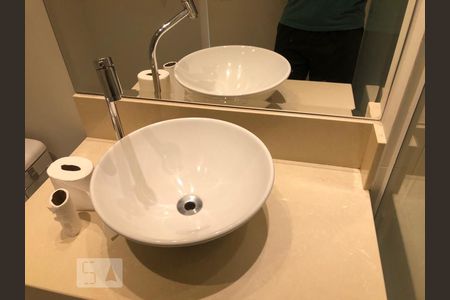 Apartamento para alugar com 57m², 2 quartos e 1 vaga Apartamento para alugar com 57m², 2 quartos e 1 vagaPia