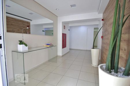 Apartamento para alugar com 57m², 2 quartos e 1 vagaHall social 