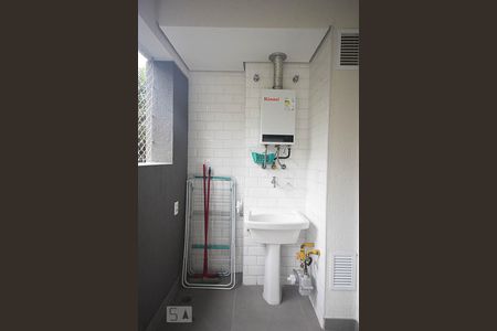 Apartamento para alugar com 40m², 1 quarto e 1 vaga Apartamento para alugar com 40m², 1 quarto e 1 vagaÁrea de Serviço