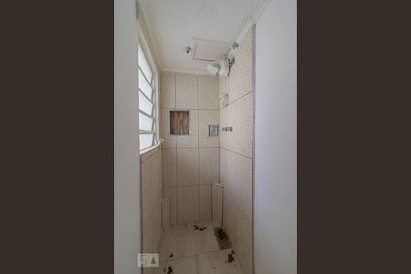 Casa para alugar com 190m², 3 quartos e 2 vagas Casa para alugar com 190m², 3 quartos e 2 vagasBanheiro Edícula