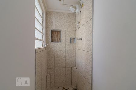Casa para alugar com 190m², 3 quartos e 2 vagas Casa para alugar com 190m², 3 quartos e 2 vagasBanheiro Edícula