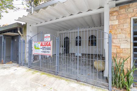 Casa para alugar com 190m², 3 quartos e 2 vagas Casa para alugar com 190m², 3 quartos e 2 vagasFachada