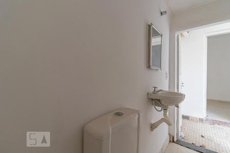 Casa para alugar com 190m², 3 quartos e 2 vagas Casa para alugar com 190m², 3 quartos e 2 vagasBanheiro Edícula