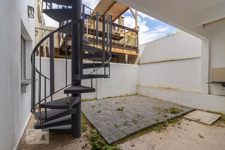 Casa para alugar com 190m², 3 quartos e 2 vagas Casa para alugar com 190m², 3 quartos e 2 vagasQuintal fundos