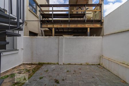 Casa para alugar com 190m², 3 quartos e 2 vagas Casa para alugar com 190m², 3 quartos e 2 vagasQuintal fundos