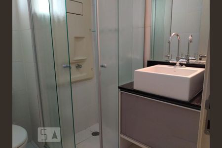 Apartamento à venda com 70m², 3 quartos e 1 vagaBanheiro Suite