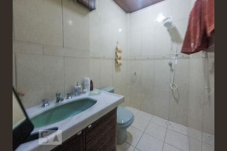 Casa para alugar com 180m², 4 quartos e sem vagaBanheiro