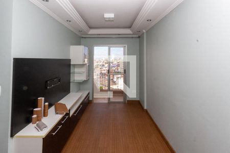 Sala de apartamento para alugar com 3 quartos, 58m² em Vila Ema, São Paulo