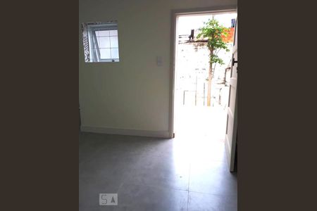 Quarto  de casa para alugar com 1 quarto, 28m² em Vila Guarani (z Sul), São Paulo