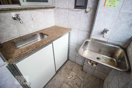 Apartamento para alugar com 70m², 3 quartos e sem vaga Apartamento para alugar com 70m², 3 quartos e sem vagaCozinha e Área de Serviço