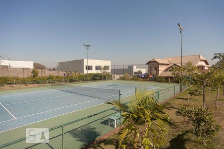 Casa de condomínio à venda com 265m², 4 quartos e 2 vagas Casa de condomínio à venda com 265m², 4 quartos e 2 vagasÁrea comum