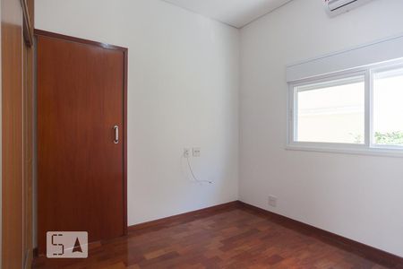 Quarto 1 de casa de condomínio à venda com 4 quartos, 265m² em Swiss Park, Campinas
