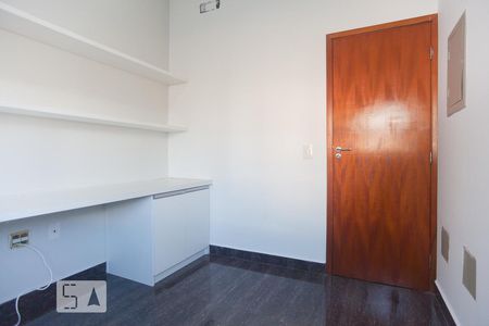 Escritório de casa de condomínio à venda com 4 quartos, 265m² em Swiss Park, Campinas