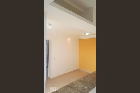 Sala de apartamento à venda com 2 quartos, 50m² em Vila Campestre, São Paulo
