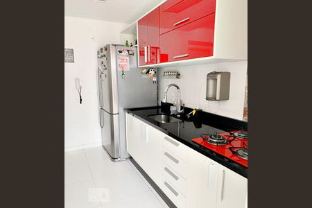 Apartamento à venda com 65m², 2 quartos e 1 vaga Apartamento à venda com 65m², 2 quartos e 1 vagaCozinha - Armários