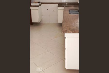 Cozinha de casa à venda com 3 quartos, 240m² em Vila Clementino, São Paulo