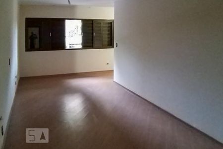 Quarto 3 de casa à venda com 3 quartos, 240m² em Vila Clementino, São Paulo