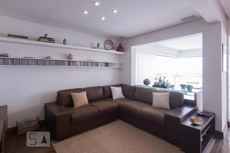 Sala de apartamento para alugar com 2 quartos, 198m² em Vila Romana, São Paulo